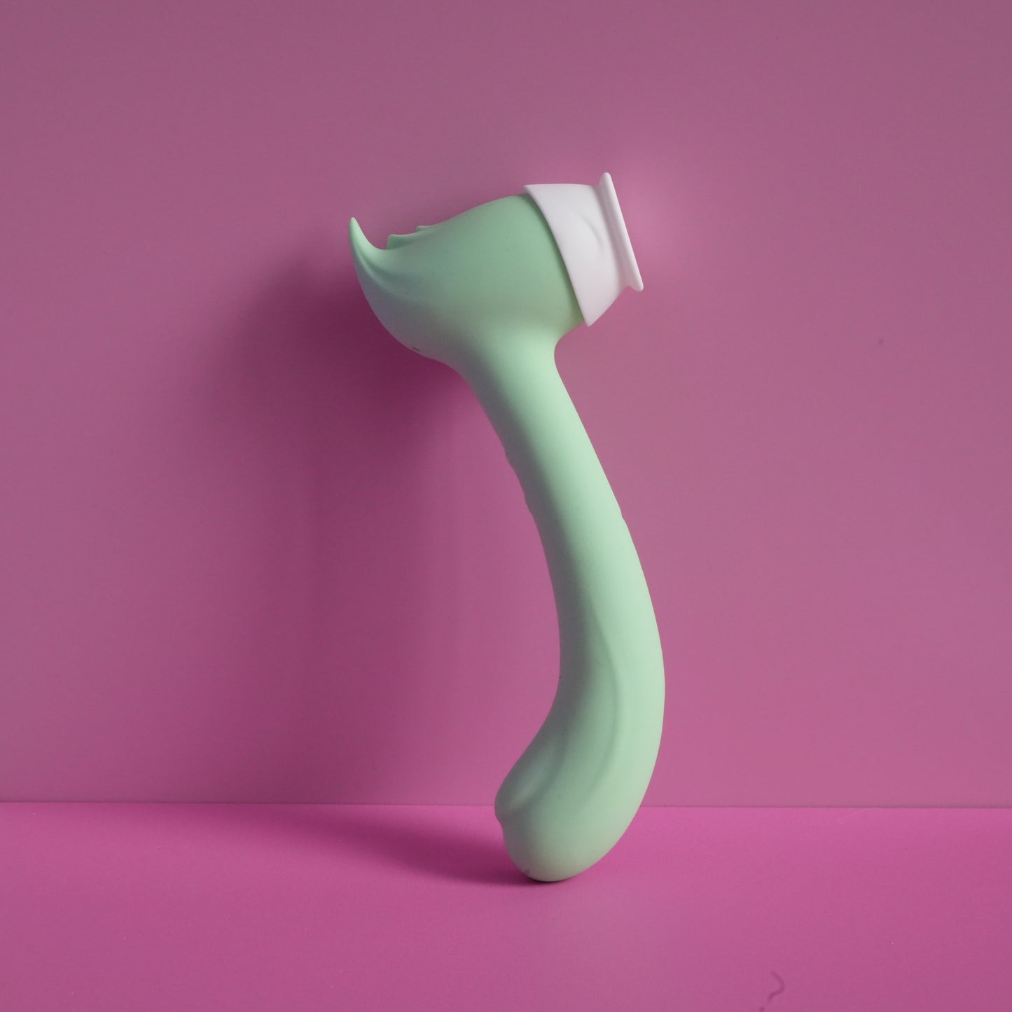 Hammer Shape Sucking Vibrator