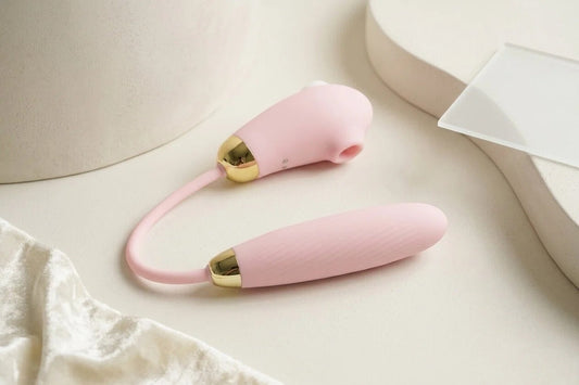 Sex Bullet 101: How to Use a Bullet Vibrator for Maximum Pleasure (Solo & Couples)